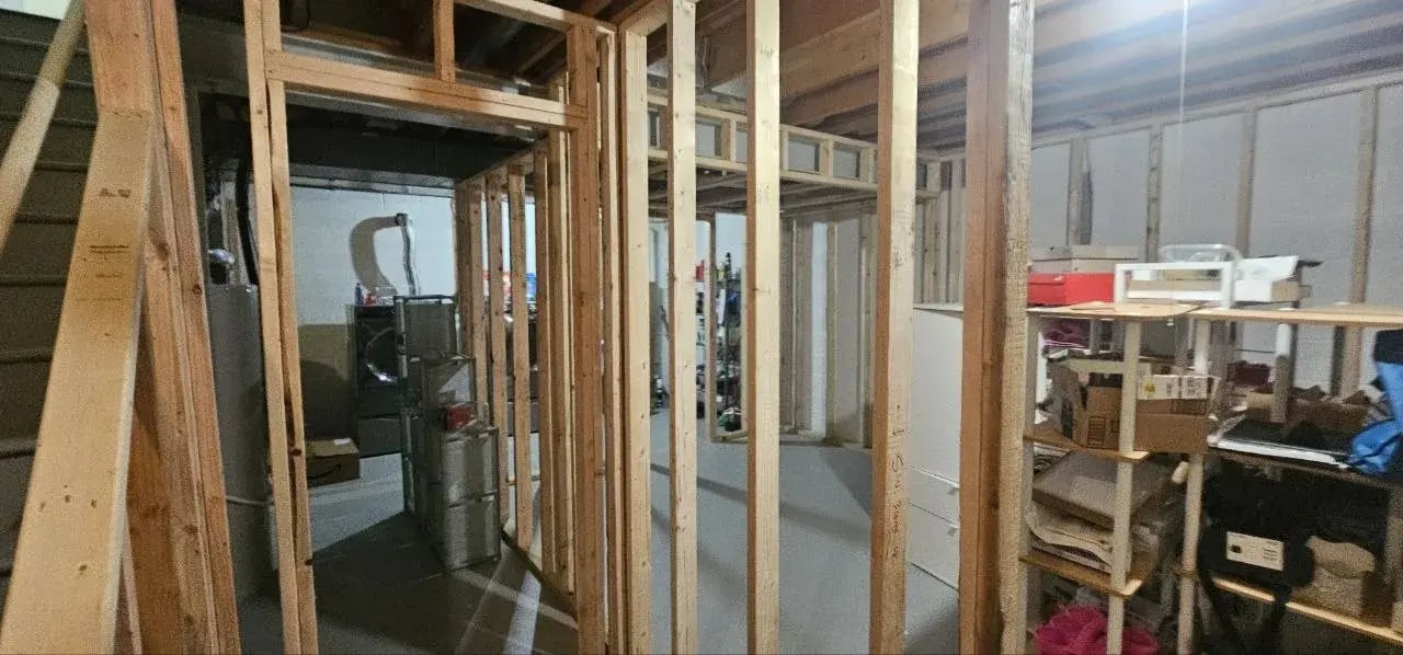 New partition walls under the exposed ceiling