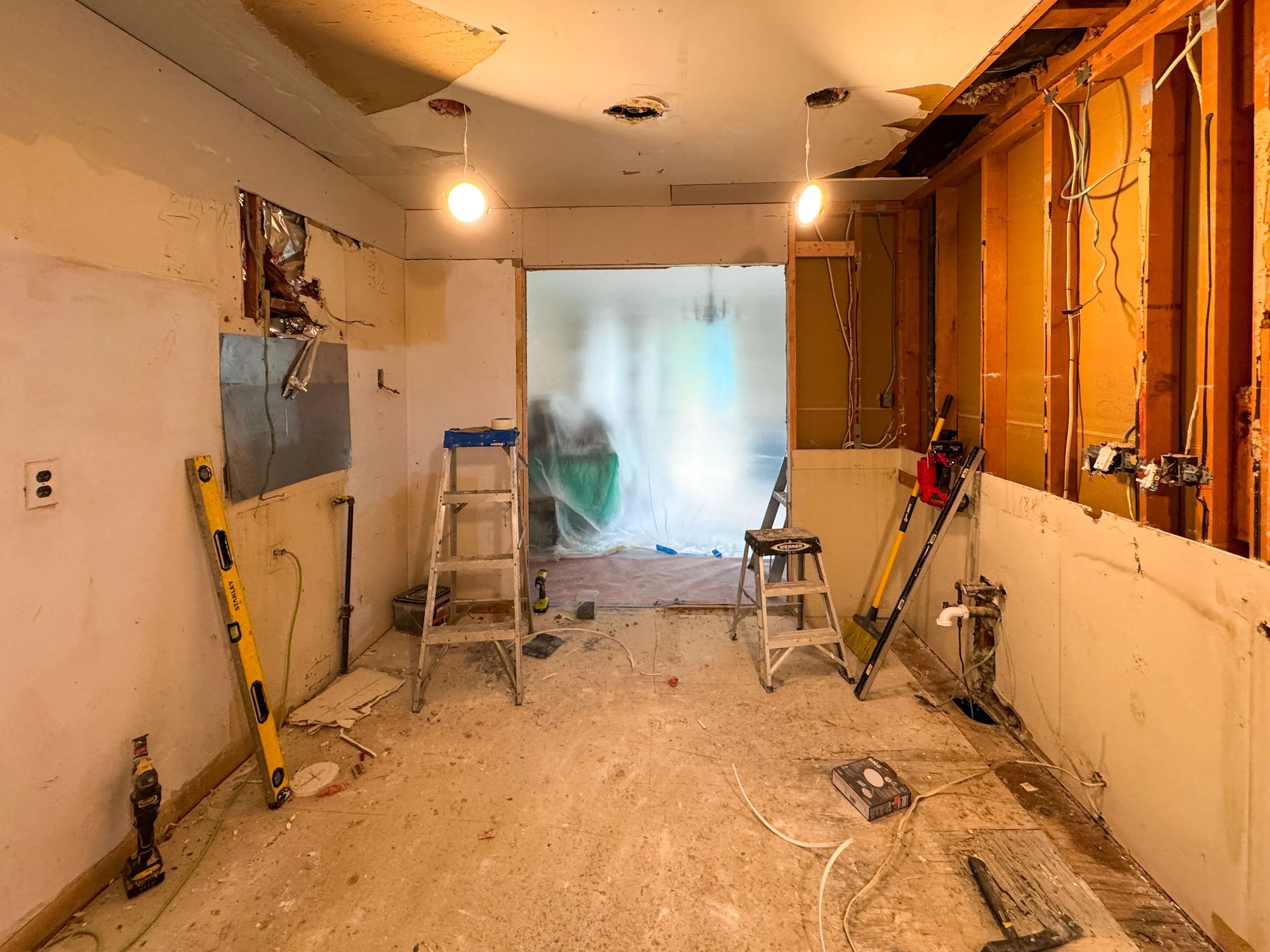 2_Leonard_Ct_Kitchen- (12)