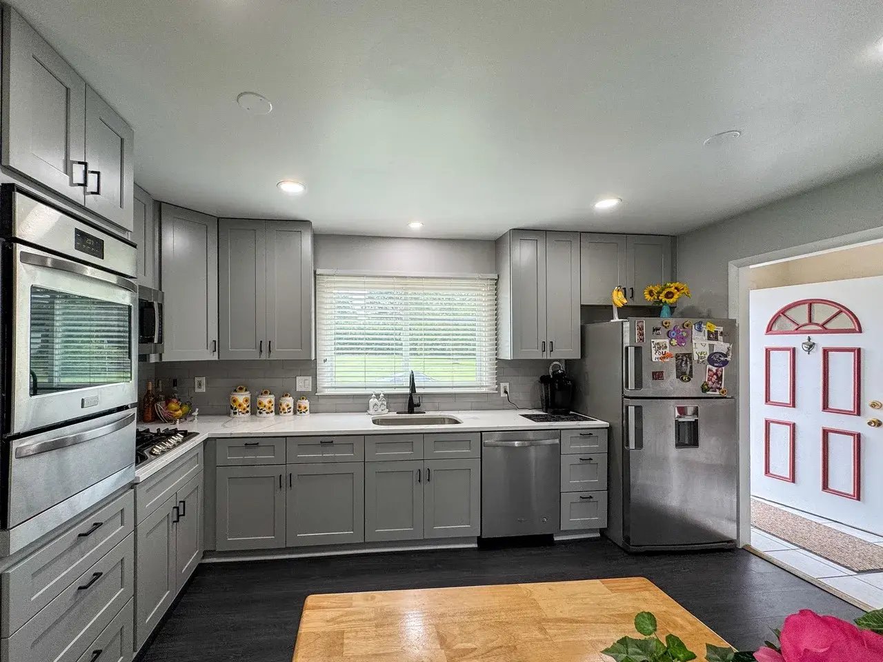 3306 Courtleight_Kitchen (9)