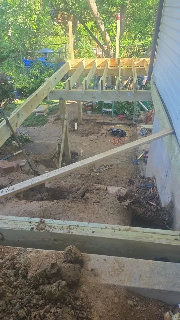 New posts and framing for the deck